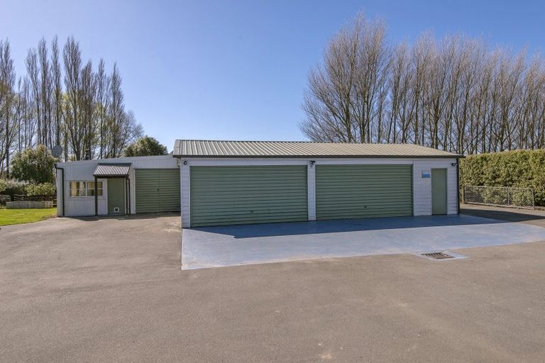 Photo of property in 11 Downies Road, Halswell, Christchurch, 8025