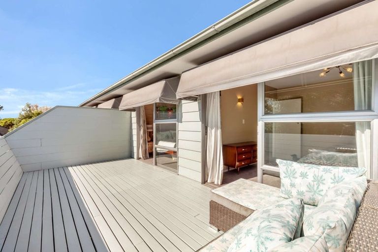 Photo of property in 2/144a Riverlaw Terrace, Saint Martins, Christchurch, 8022