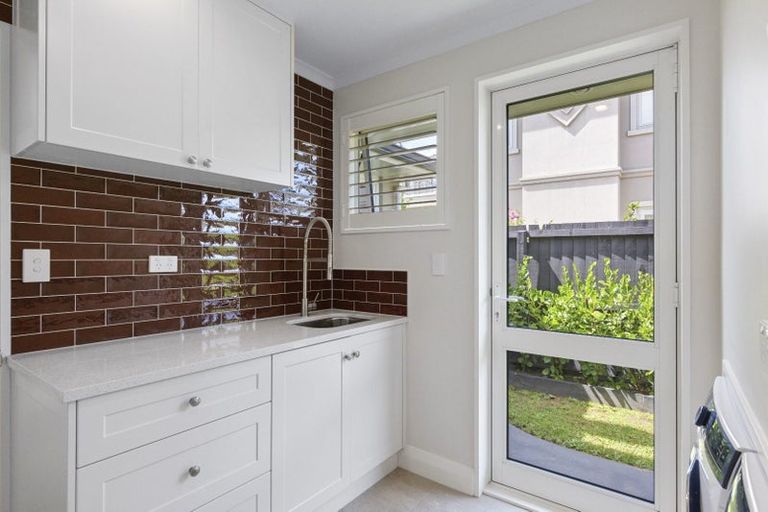 Photo of property in 52 Broomfield Terrace, Burwood, Christchurch, 8061