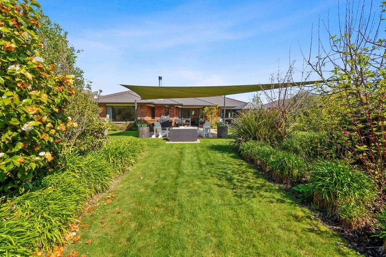 Photo of property in 8 Frame Crescent, Rolleston, 7614