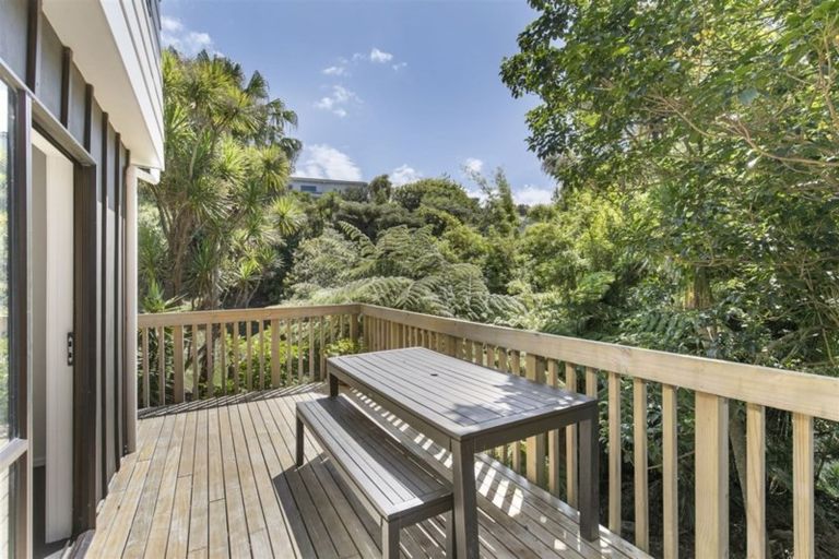 Photo of property in 4/145 Mokoia Road, Birkenhead, Auckland, 0626