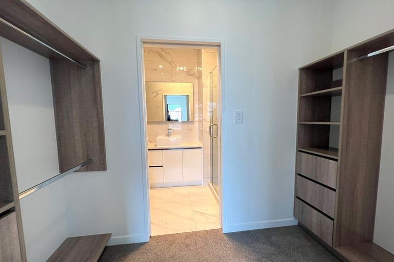 Photo of property in 34 Neretva Avenue, Massey, Auckland, 0614