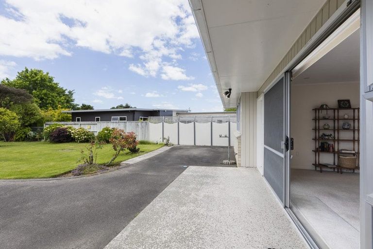 Photo of property in 1/11 Church Road, Mangere Bridge, Auckland, 2022