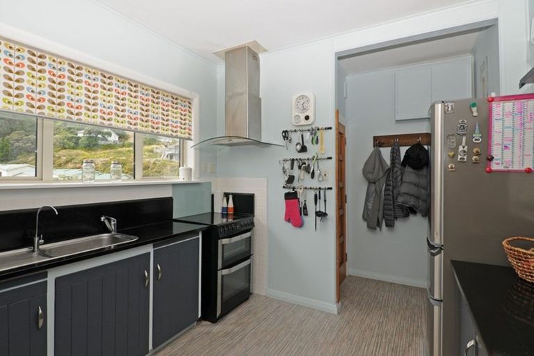 Photo of property in 4 Leveson Street, Strathmore Park, Wellington, 6022