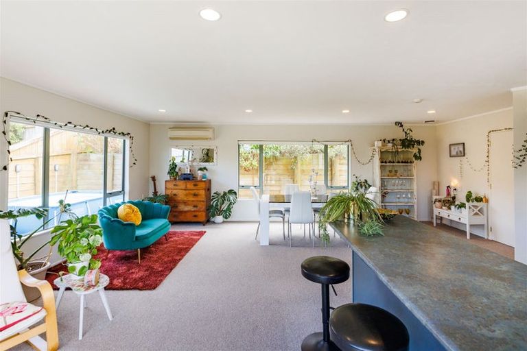 Photo of property in 106 Parnell Heights, Kelvin Grove, Palmerston North, 4414