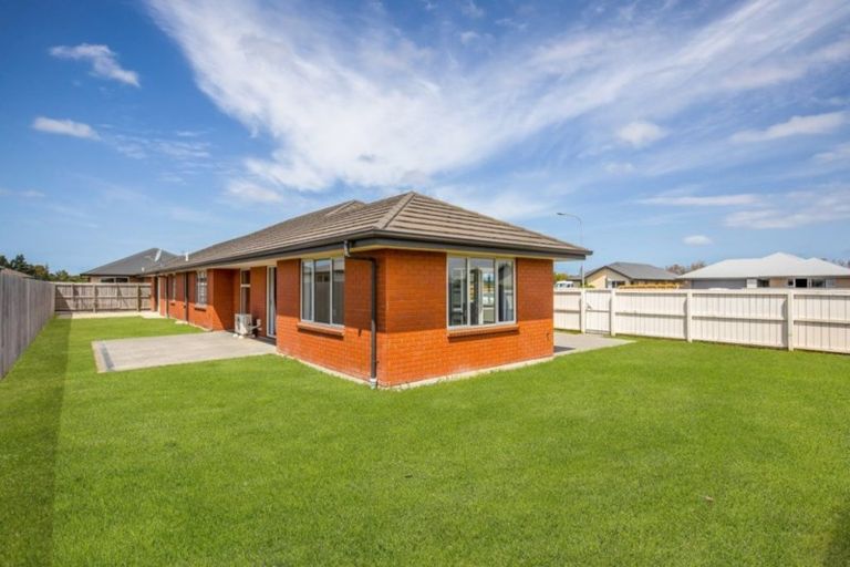 Photo of property in 6 Cassino Street, Rangiora, 7400