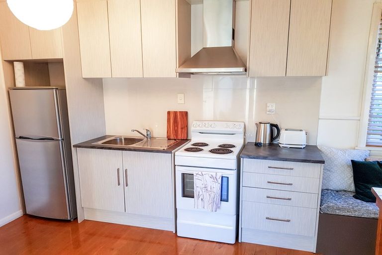 Photo of property in 39 Auburn Avenue, Upper Riccarton, Christchurch, 8041