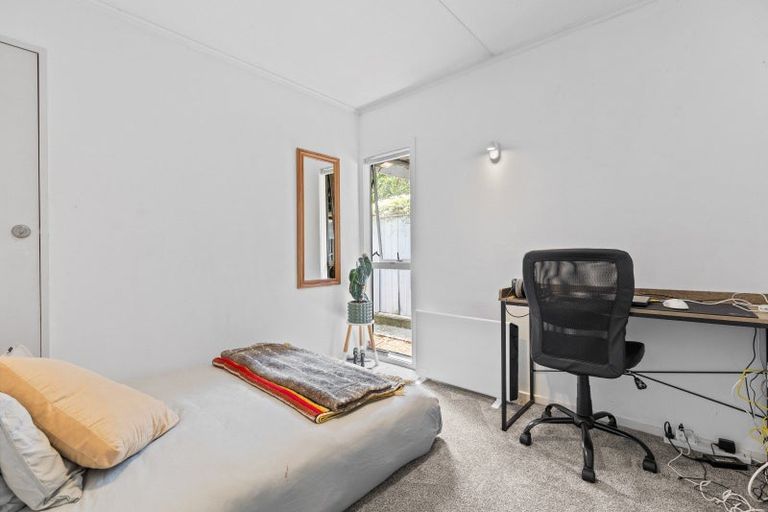 Photo of property in 99 Tamatea Road, Taupo, 3330