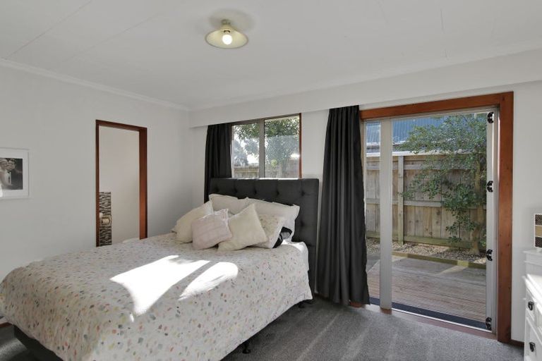Photo of property in 35 Thomas Place, Foxton Beach, Foxton, 4815