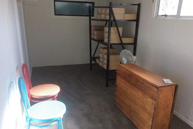 Photo of property in 351 Main Road, Huapai, Kumeu, 0810