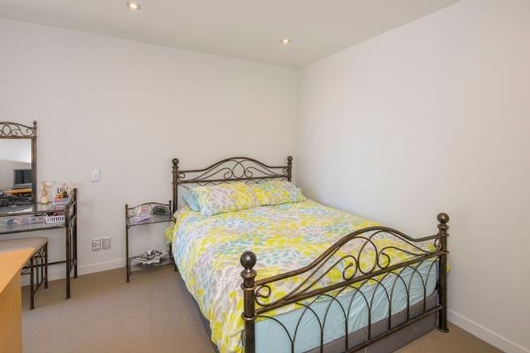 Photo of property in Republic Apartments, 5d/10 Lorne Street, Te Aro, Wellington, 6011