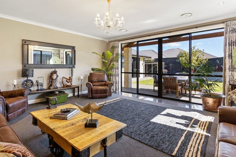 Photo of property in 10 Meadowstone Street, Gleniti, Timaru, 7910