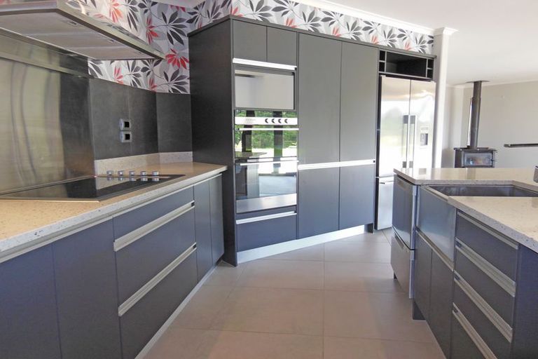 Photo of property in 39 Mountain View Road, Hikurangi, 0114