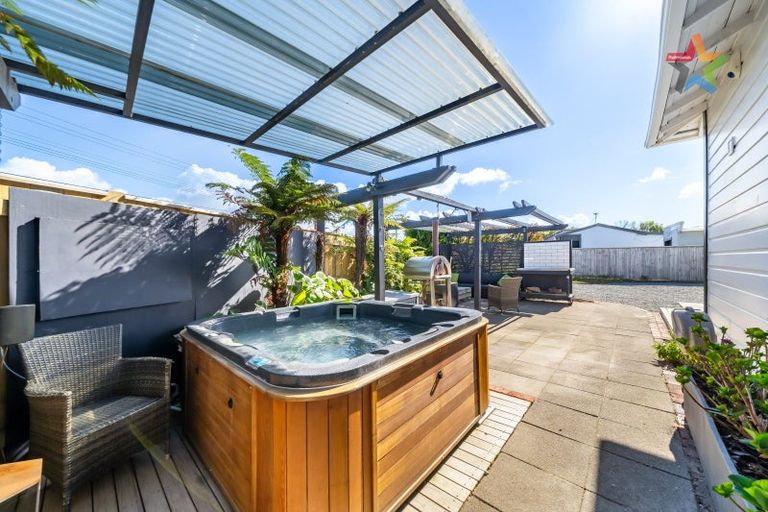 Photo of property in 79 Ararino Street, Trentham, Upper Hutt, 5018