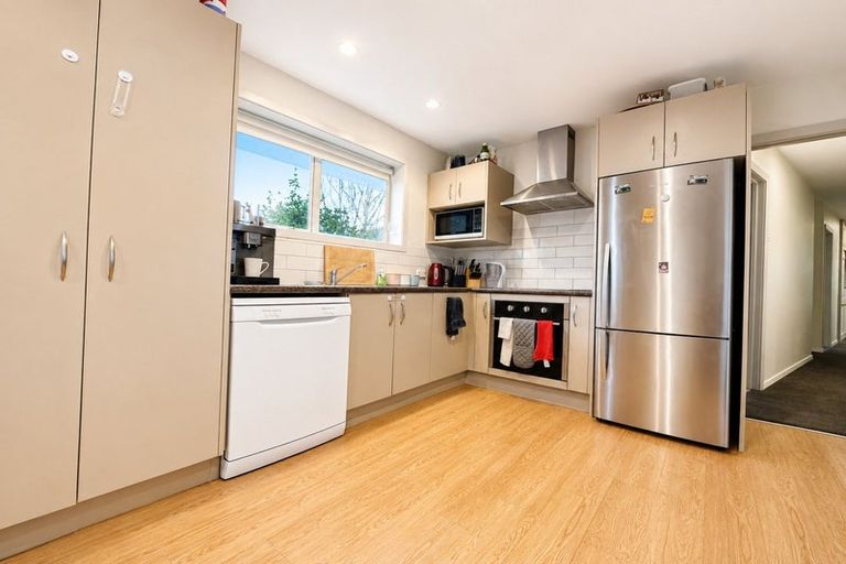 Photo of property in 39 Gibbs Drive, Woodend, 7610