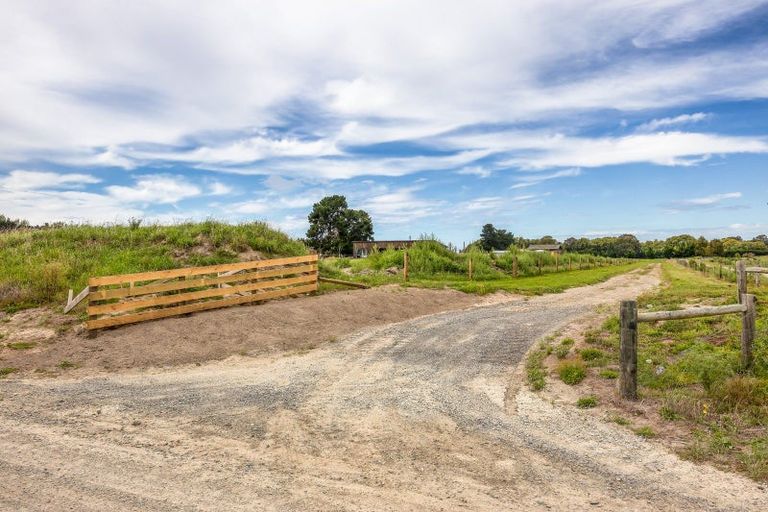 Photo of property in 72 Newcombes Road, Amberley, 7481