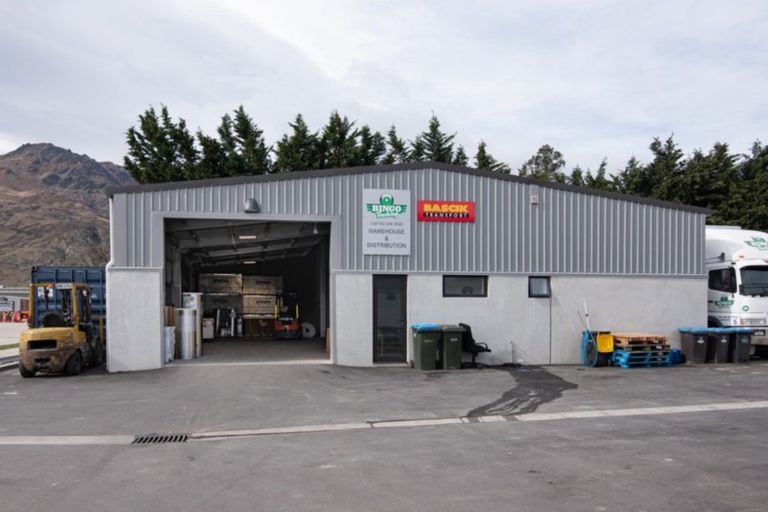 Photo of property in 56 Grant Road, Otatara, Invercargill, 9879