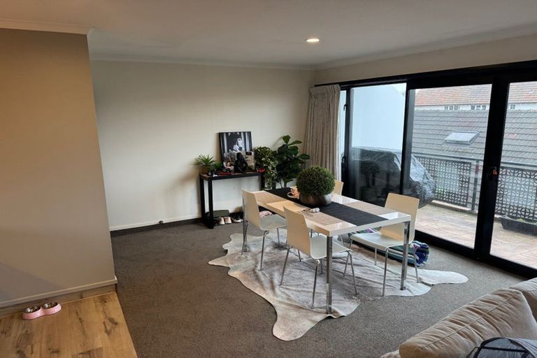 Photo of property in 6/90 Springfield Road, St Albans, Christchurch, 8014