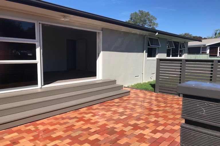 Photo of property in 14 Pulham Crescent, Queenwood, Hamilton, 3210