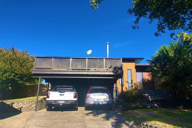 Photo of property in 33 Hyde Avenue, Richmond Heights, Taupo, 3330