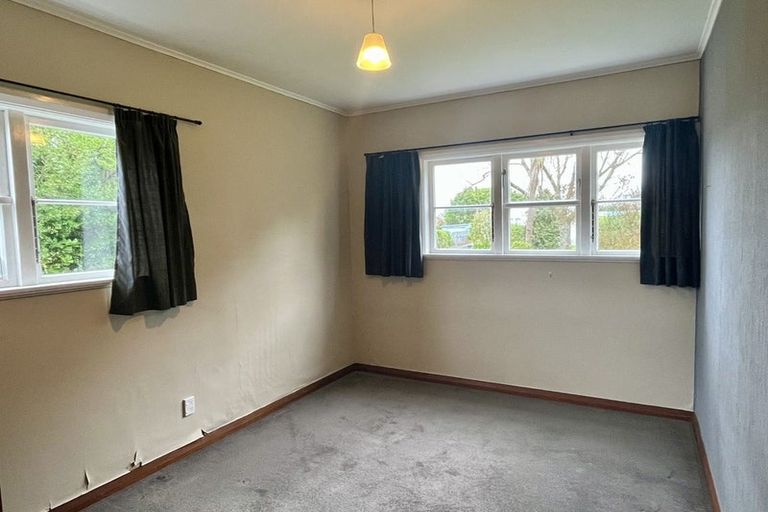 Photo of property in 72 Savage Crescent, West End, Palmerston North, 4412
