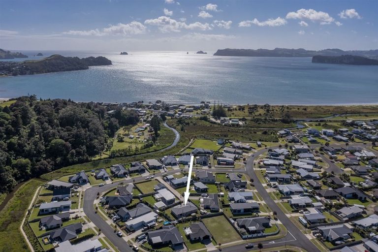 Photo of property in 11 Alf Simpson Drive, Whitianga, 3510