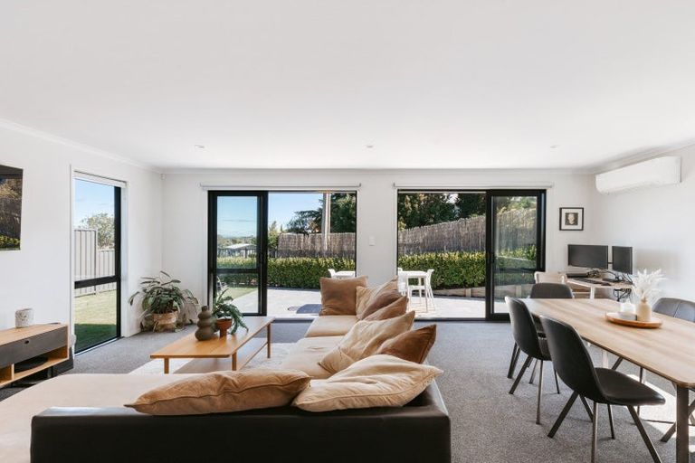 Photo of property in 15 Godwit Lane, Welcome Bay, Tauranga, 3112