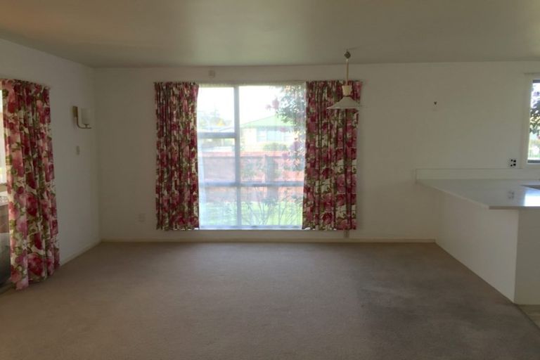 Photo of property in 3 Hartford Street, Burnside, Christchurch, 8053
