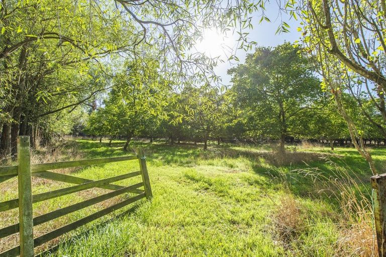 Photo of property in 178 Springston Rolleston Road, Rolleston, Christchurch, 7674