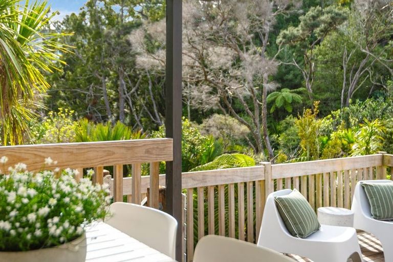 Photo of property in 13 Kauri Road, Birkenhead, Auckland, 0626