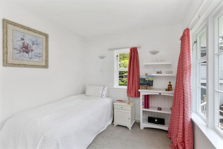 Photo of property in 31 Clark Street, Khandallah, Wellington, 6035