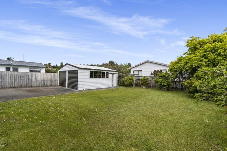 Photo of property in 19 Solomon Street, Brookfield, Tauranga, 3110