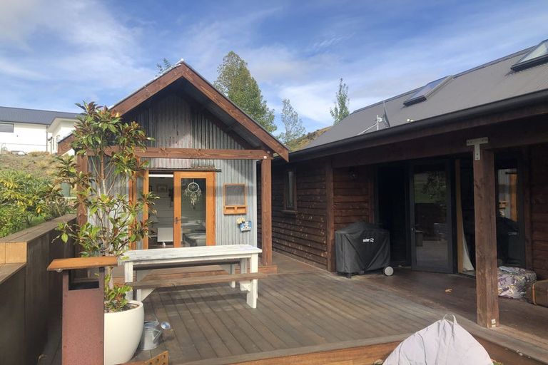 Photo of property in 6 Bridgewell Lane, Lower Shotover, Queenstown, 9371