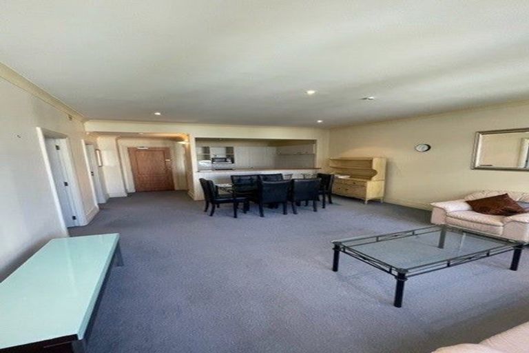 Photo of property in Kelvin House, 4d/16 The Terrace, Wellington Central, Wellington, 6011
