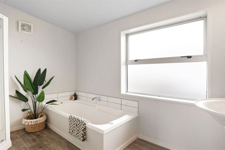 Photo of property in 44 Diamond Avenue, Spreydon, Christchurch, 8024