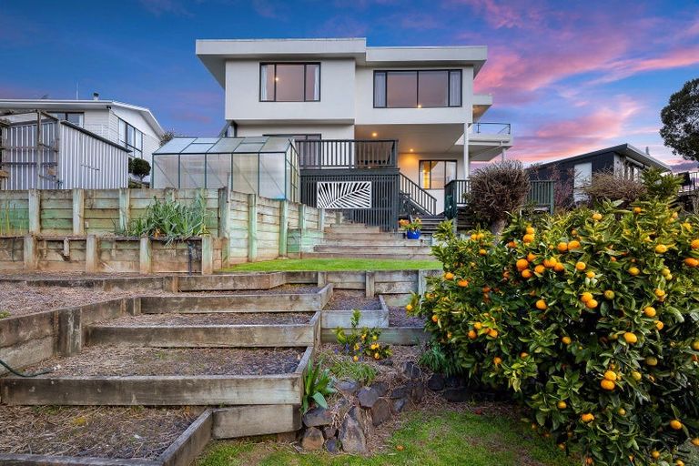 Photo of property in 9 Ngaio Grove, Robinsons Bay, Akaroa, 7581