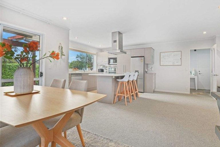 Photo of property in 7 Copperfield Close, Parklands, Christchurch, 8083