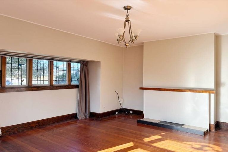 Photo of property in 37 Hillier Place, Spreydon, Christchurch, 8024