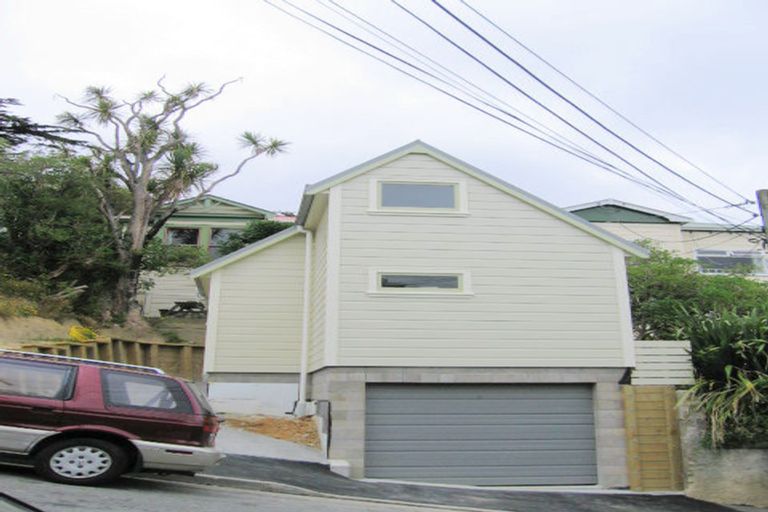 Photo of property in 15 Taft Street, Brooklyn, Wellington, 6021