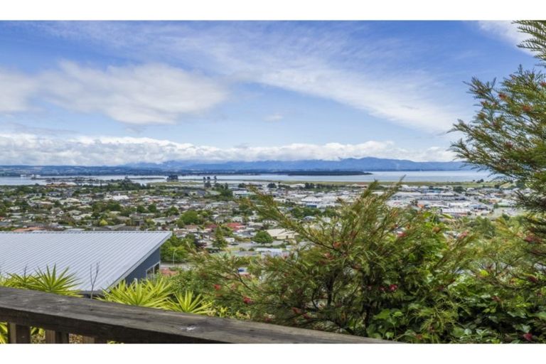 Photo of property in 33 Coster Street, Enner Glynn, Nelson, 7011