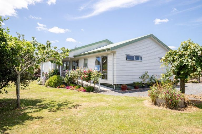 Photo of property in 5 Stembridge Road, Ngatea, 3503