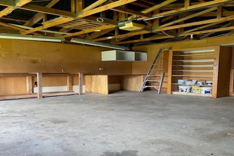 Photo of property in 9 Taradale Road, Marewa, Napier, 4110