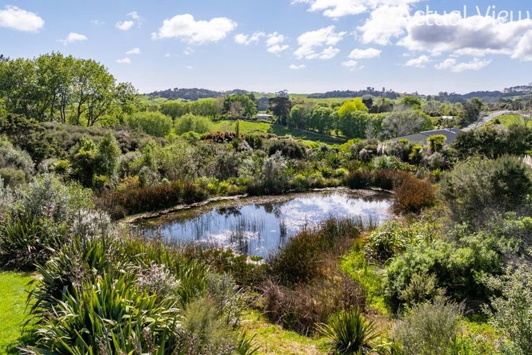 Photo of property in 11 Lupis Way, Kaiwaka, 0573