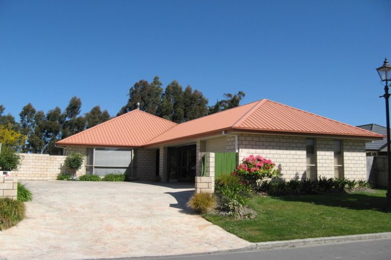 Photo of property in 15 Cumberland Place, Kaiapoi, 7630