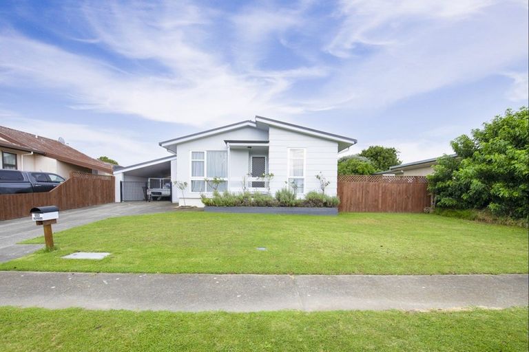 Photo of property in 20 Tait Drive, Greenmeadows, Napier, 4112
