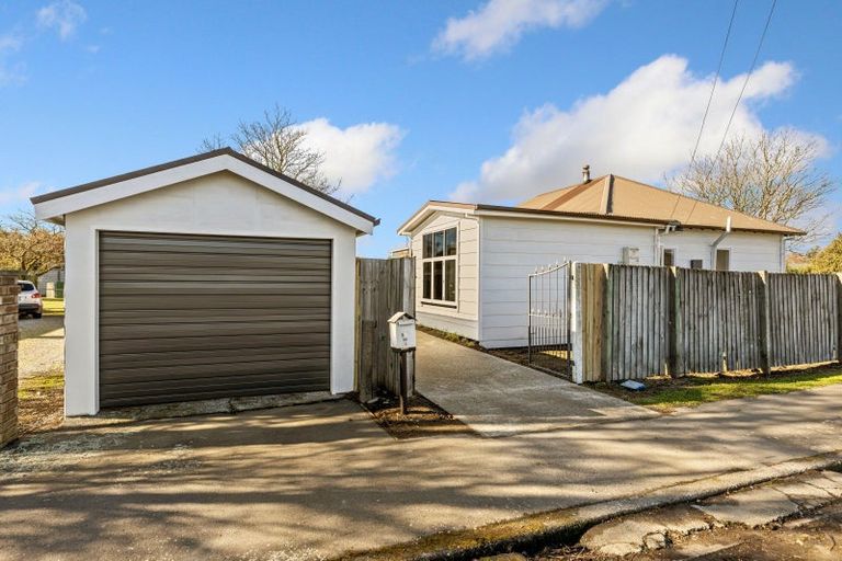 Photo of property in 19 Lee Street, Southbridge, 7602