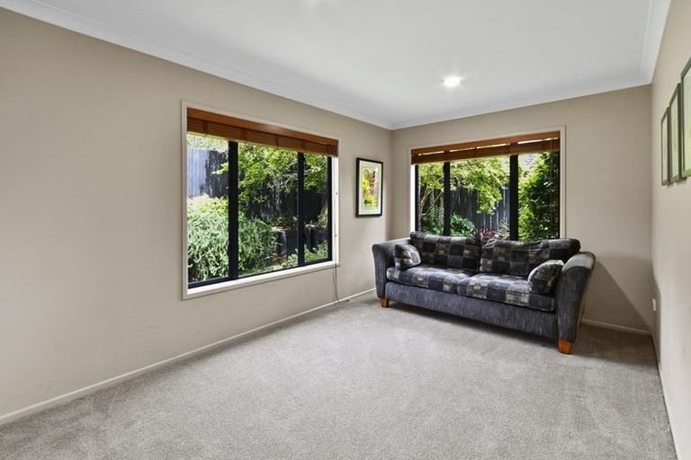 Photo of property in 12 Phoenicia Court, The Gardens, Auckland, 2105