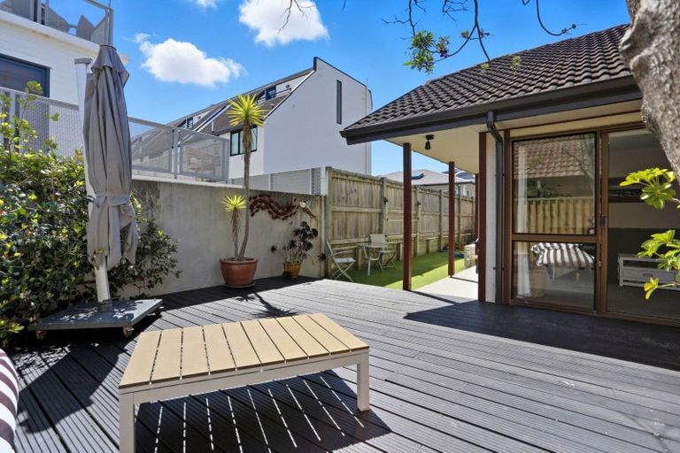 Photo of property in 4/53 Maunganui Road, Mount Maunganui, 3116
