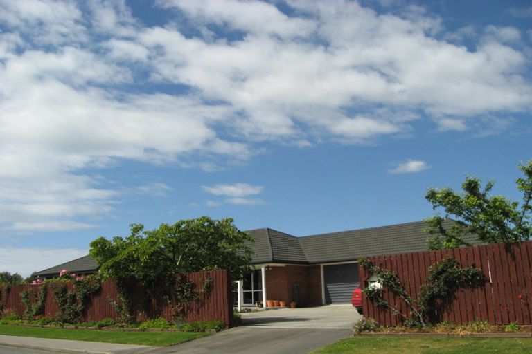 Photo of property in 9 Hewitts Road, Woodend, 7610