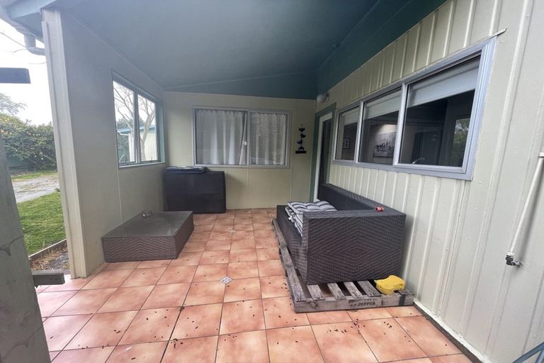 Photo of property in 46b Te Rauparaha Street, Otaki, 5512